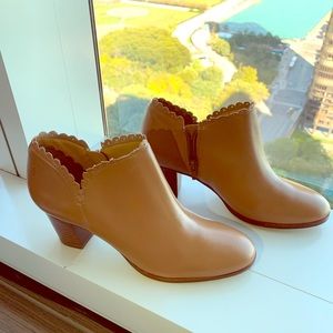 Jack Rogers Marianne Round Toes Cognac Booties